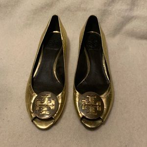 Tory Burch Reva Logo Gold Croc Peeptoe Wedges